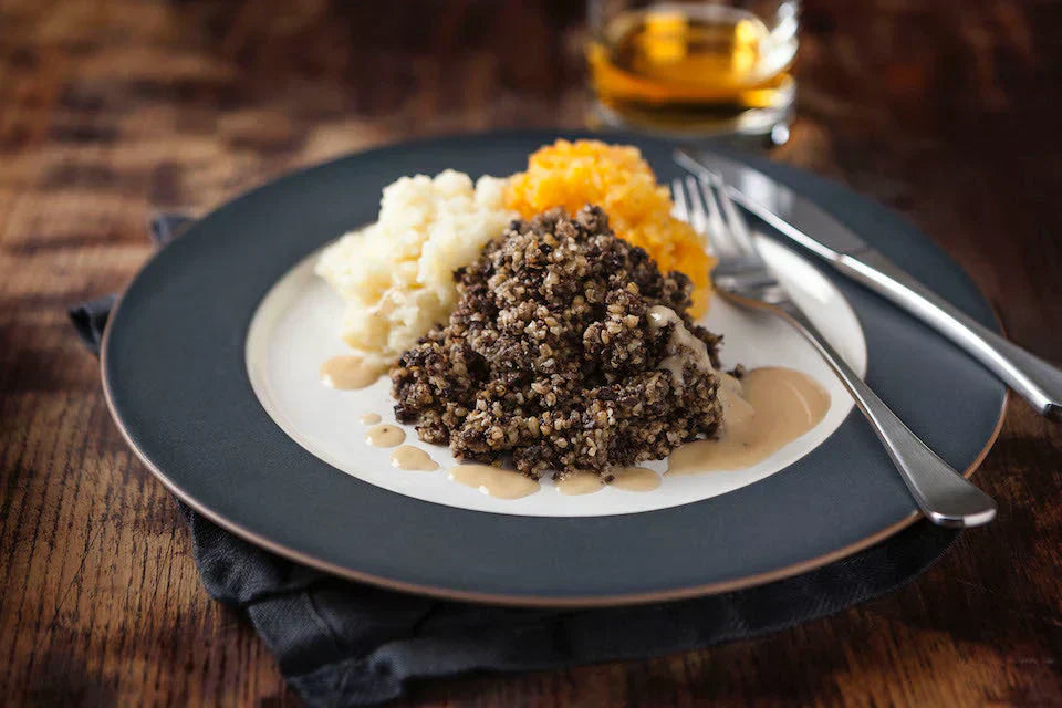Traditional Macsween haggis with neeps and tatties – Burns Supper portion guide