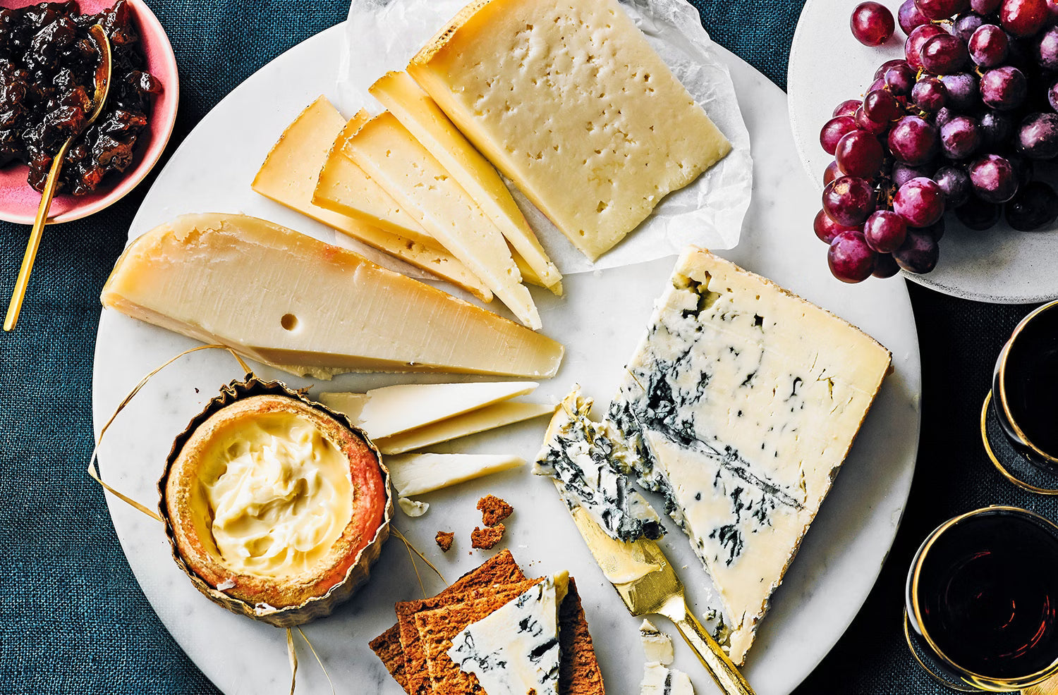 Artisan Scottish cheese selection from Buy Haggis featuring traditional Scottish cheeses