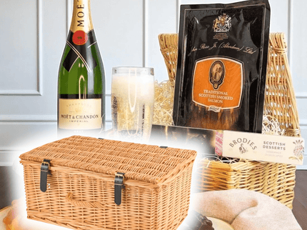 Champagne, Smoked Salmon & Chocolate Gift Hamper - Scottish Hampers