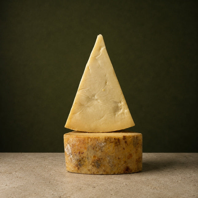 St Andrews Farmhouse Cheddar