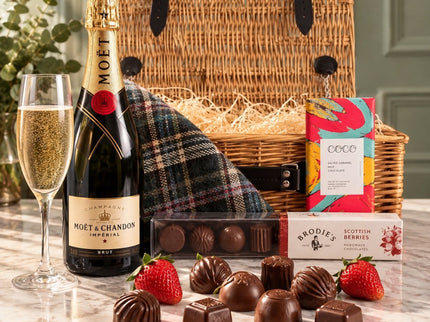 Moët Champagne & Chocolatier Luxury Gift Hamper - Scottish Store & Deli