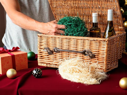 Traditional Wicker Hamper Medium - Scottish Hampers