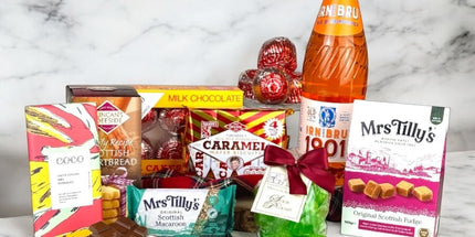 Wee Yin Scottish Treats Box