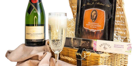 Champagne, Smoked Salmon & Chocolate Gift Hamper