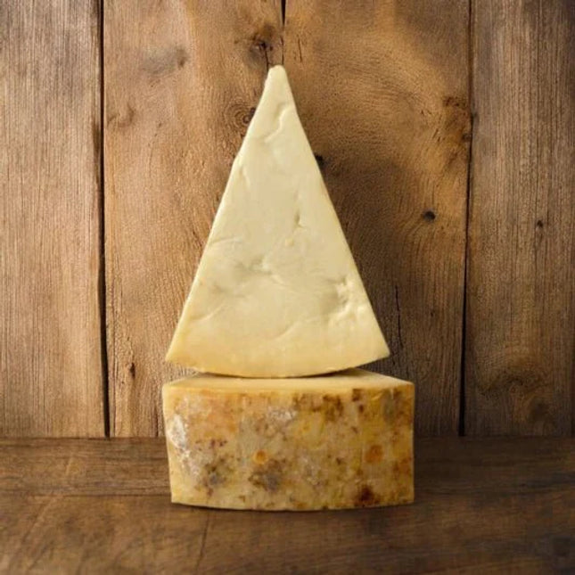 Lairig Grhu Cheddar - Scottish Hampers