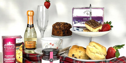 Afternoon Tea Treat Hamper With Prosecco