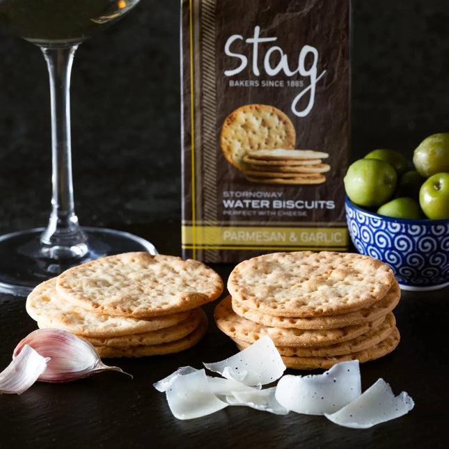 Parmesan & Garlic Stag Water Biscuits - Scottish Hampers