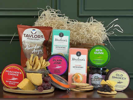 The Cheese, Chutney & Crisp Gift - Scottish Hampers